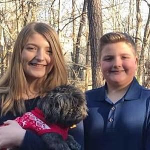 Meet your Posher, Lorraine